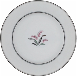 Crest by Noritake