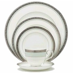 Fascination Green by Noritake